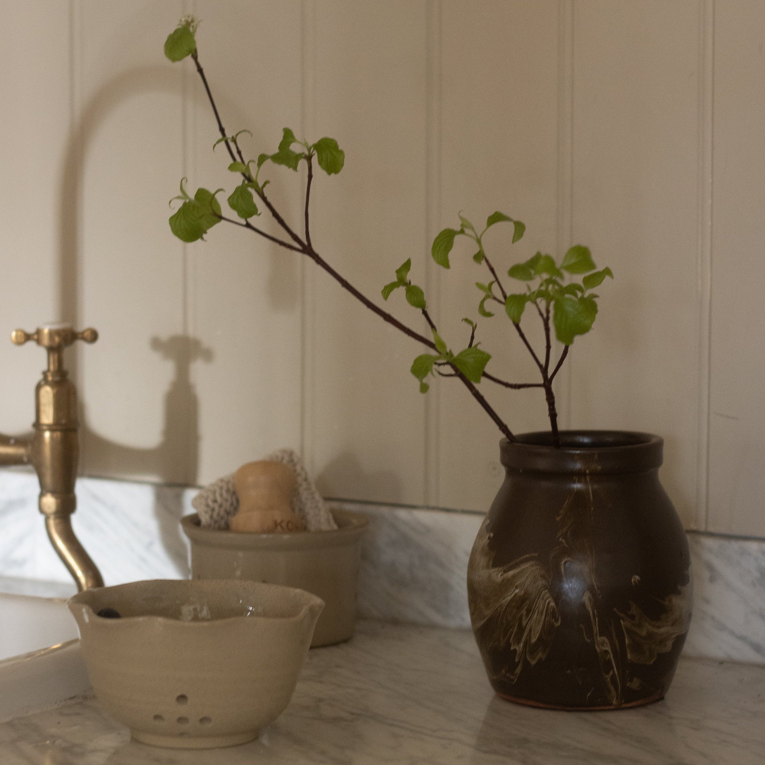 Coren Brown Pot 