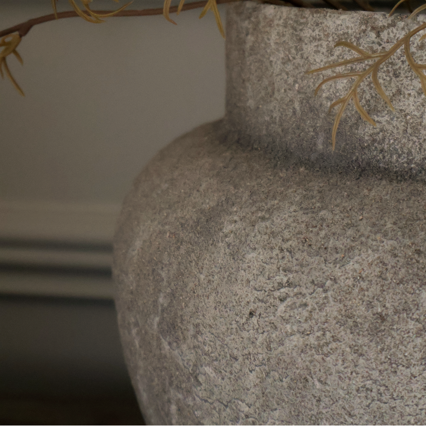 Etta Vase