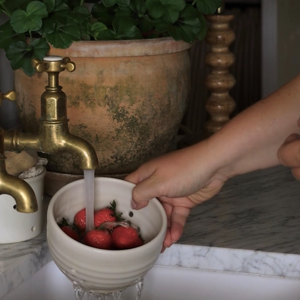 Handmade Oatmeal Berry Colander & Drip Tray
