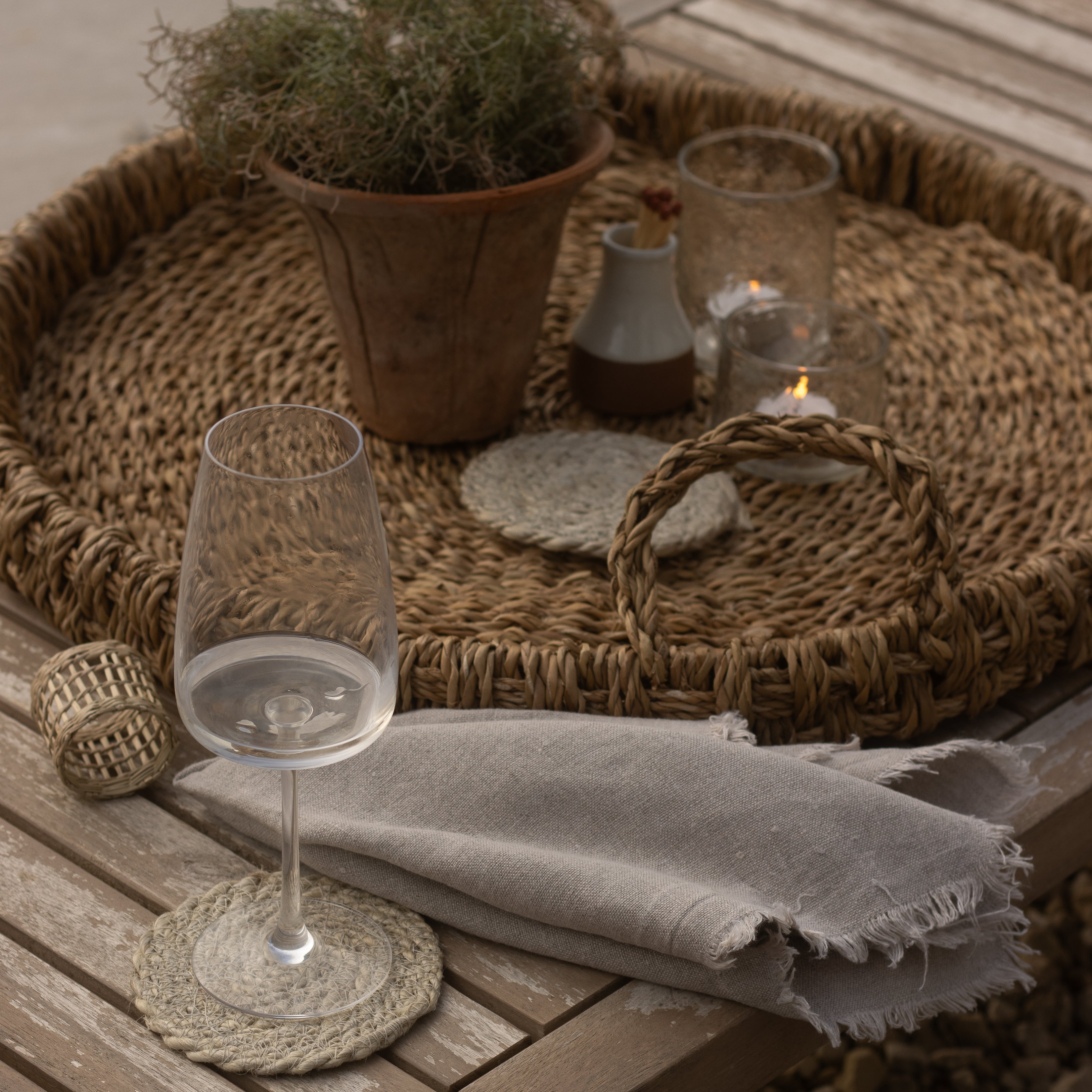 Laurel Seagrass Tray