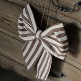 Maëva Medium Brown Stripe Bow