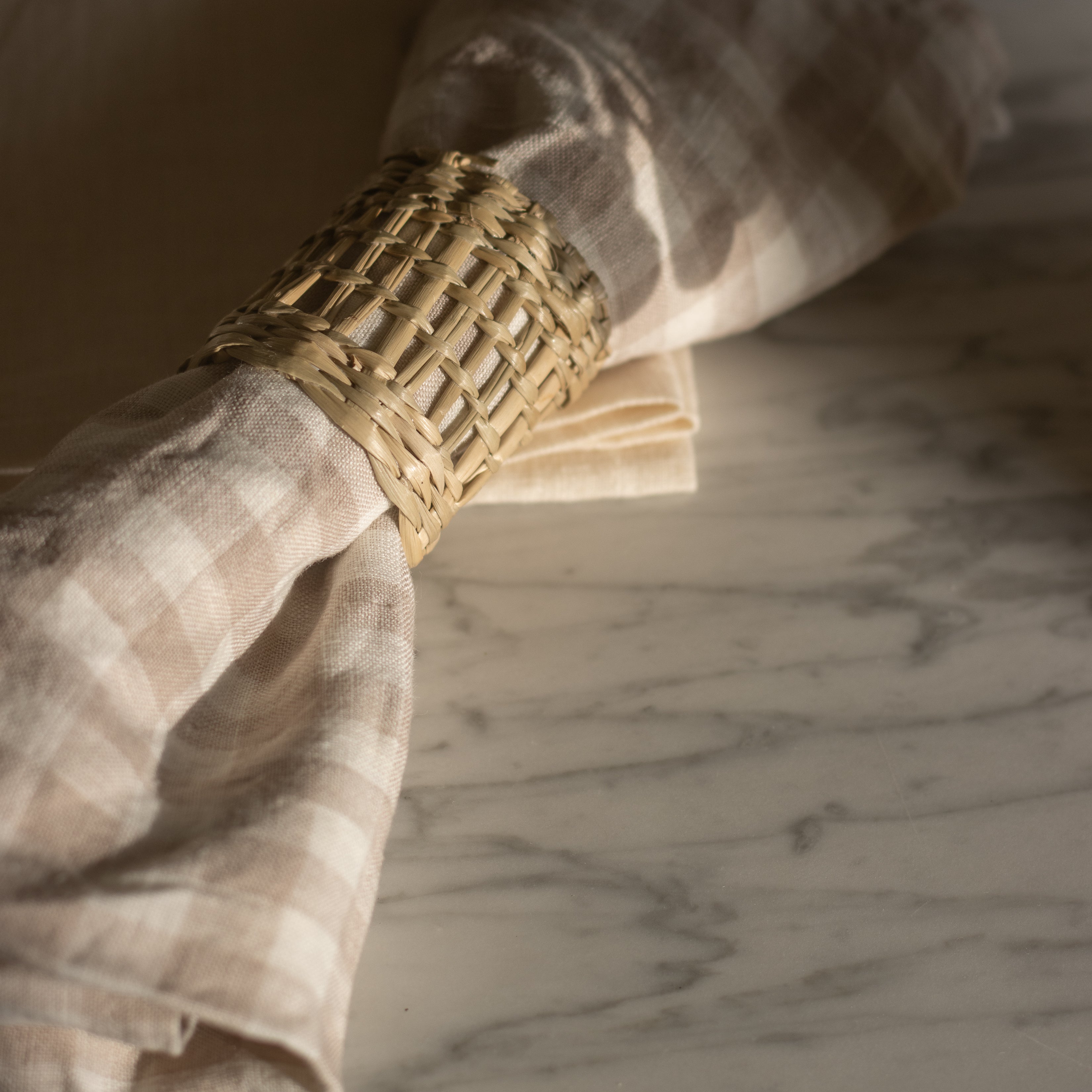 Maya Rattan Napkin Rings (Set of 4)