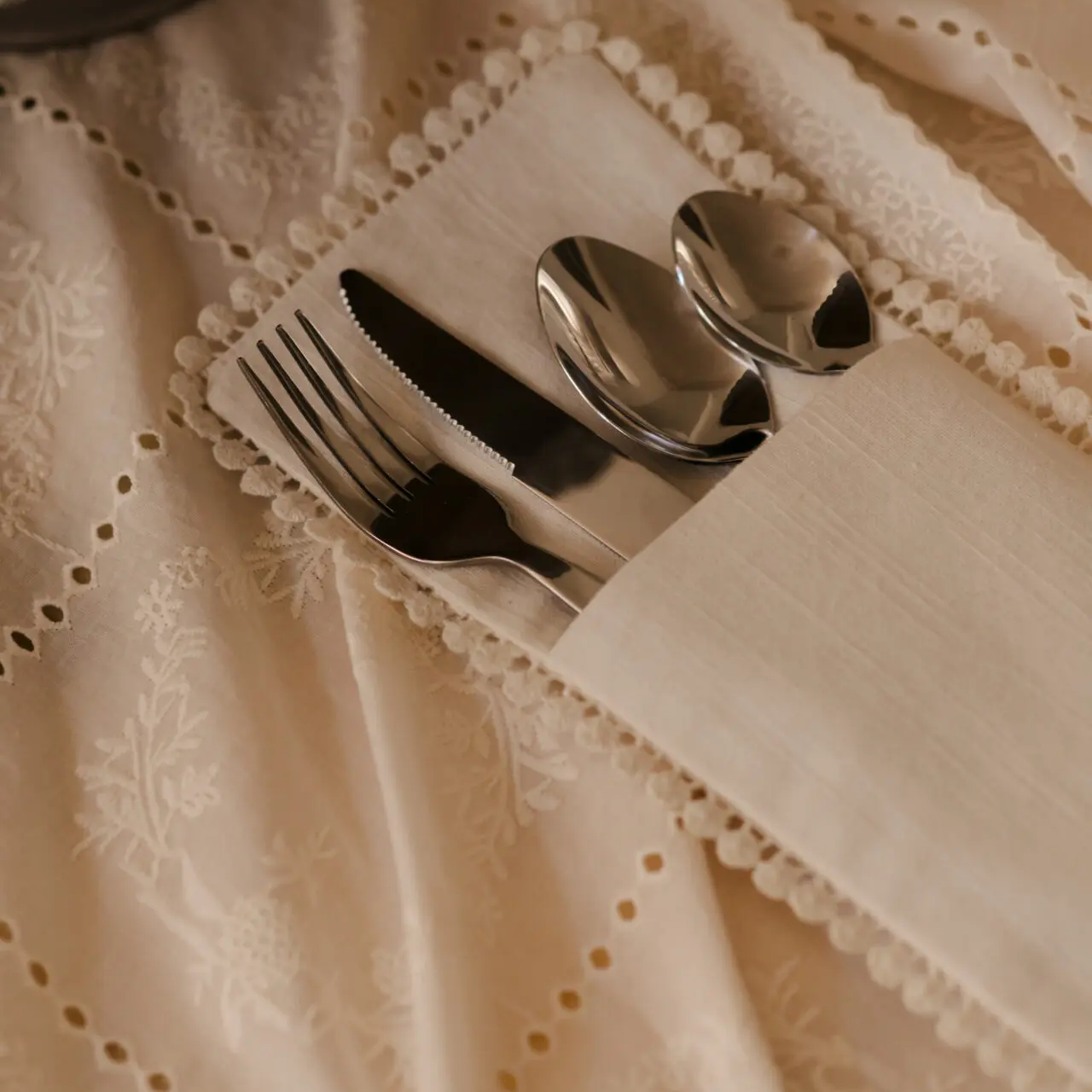 Primrose Cutlery Pocket