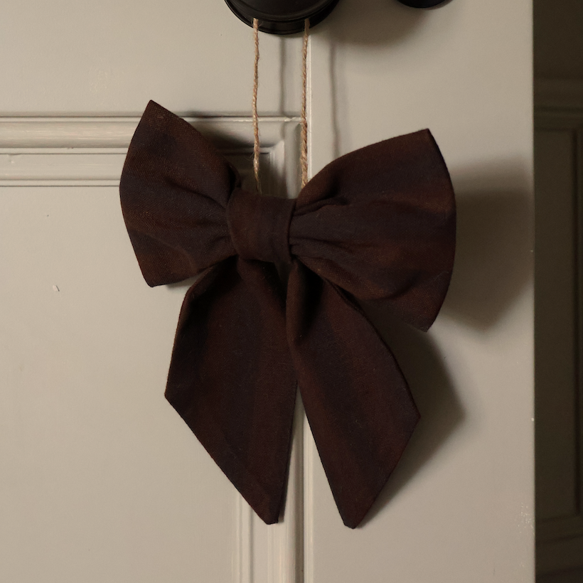 Solène Small Brown Bow