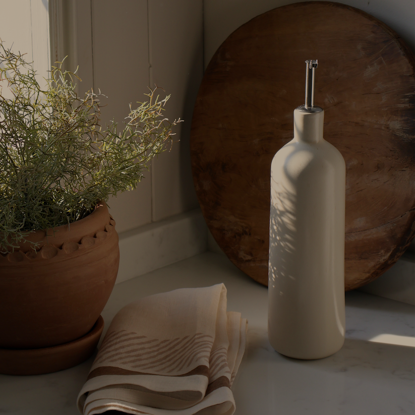 Terra Cream Oil Bottle