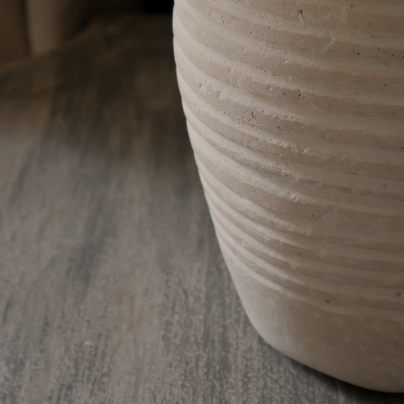 Arlo Urn